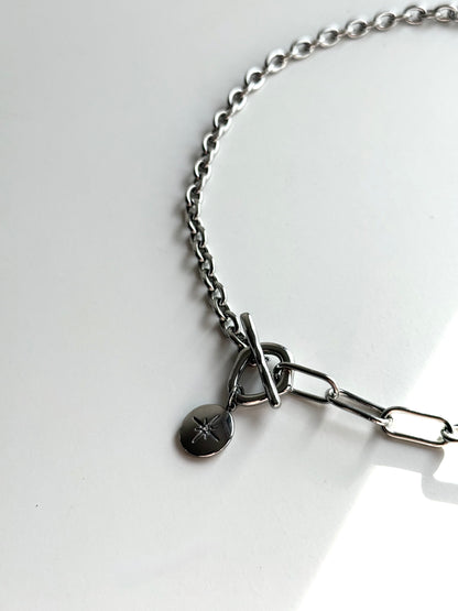 Drift Necklace