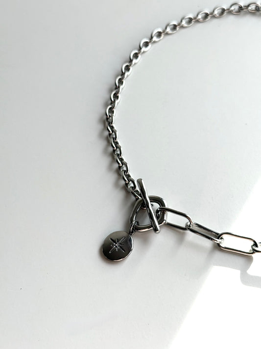 Drift Necklace